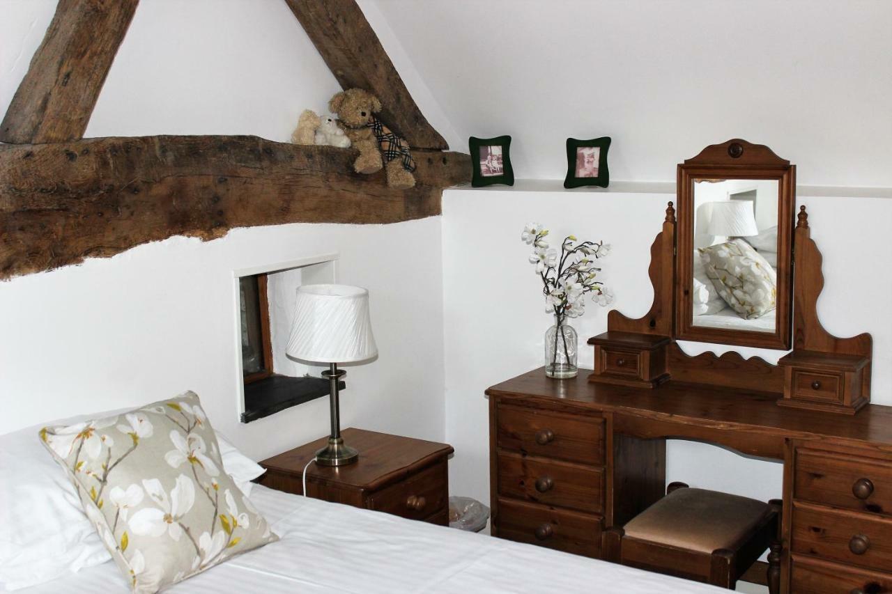 Dee Valley Cottages Llangollen Bagian luar foto